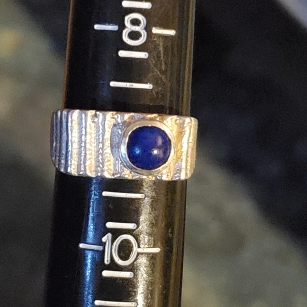 Vintage Sterling Band with Lapis Stone